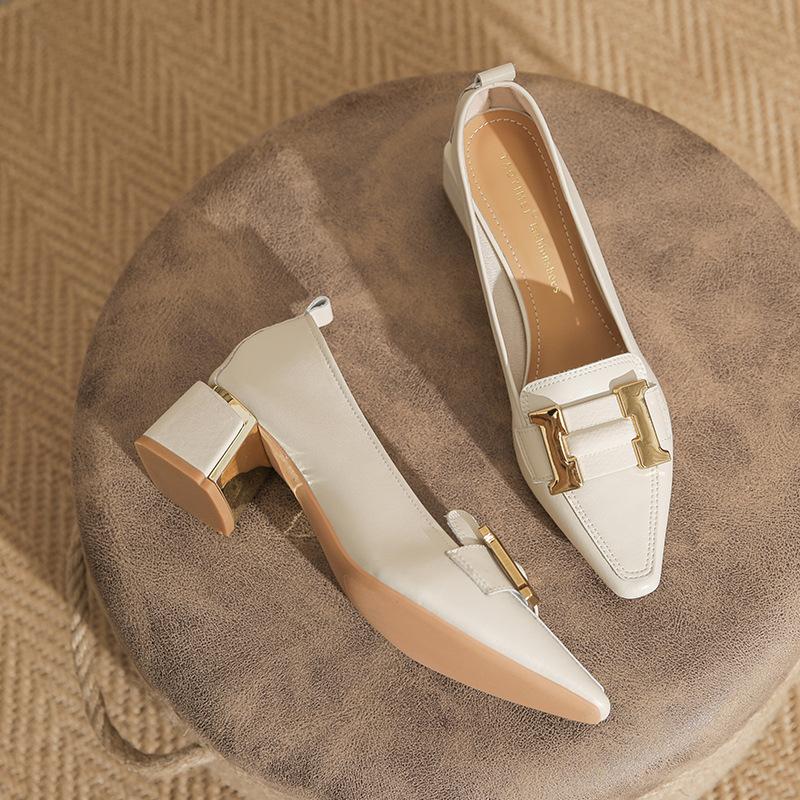Destiny | Stylish Loafers with Block Heel – Elegant Pointed-Toe Shoes for Office & Everyday Wear