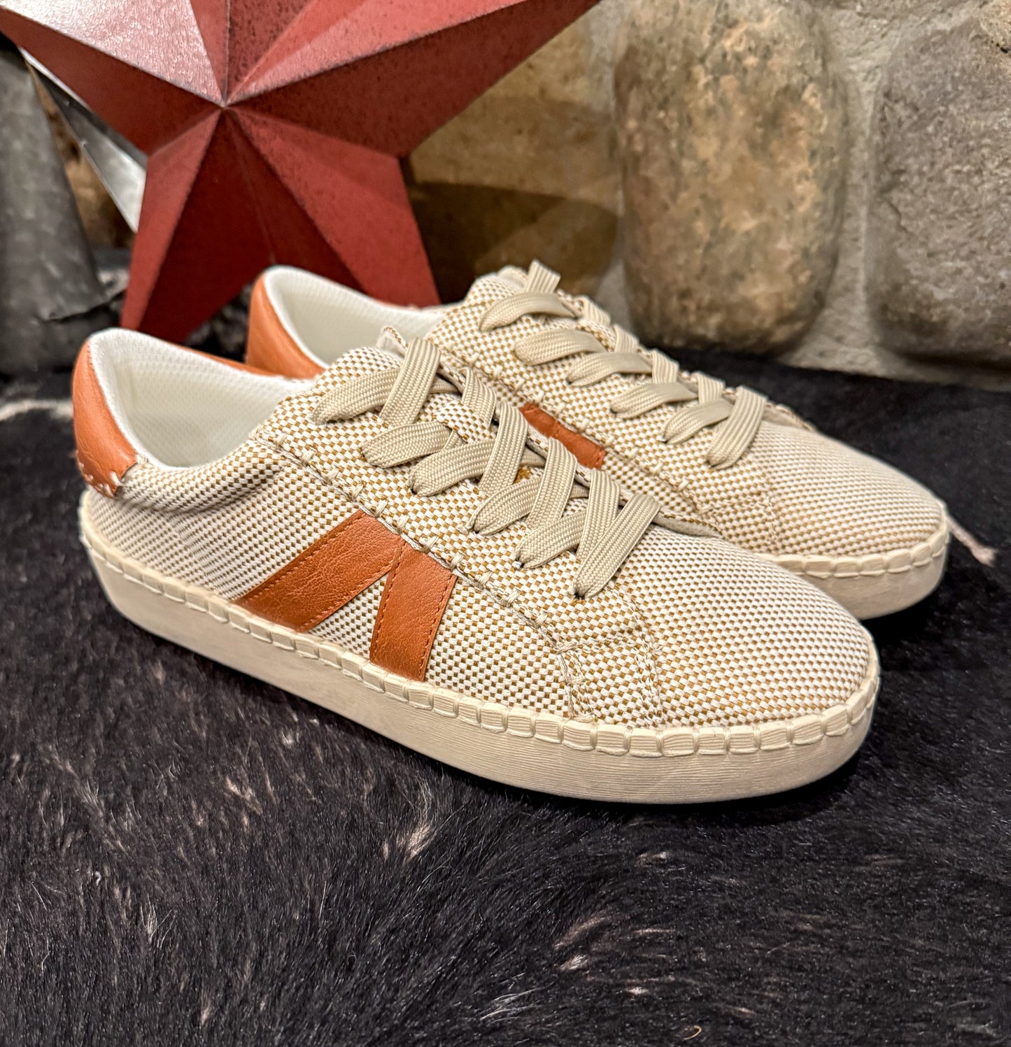 Louise - Comfortable Casual Sneakers