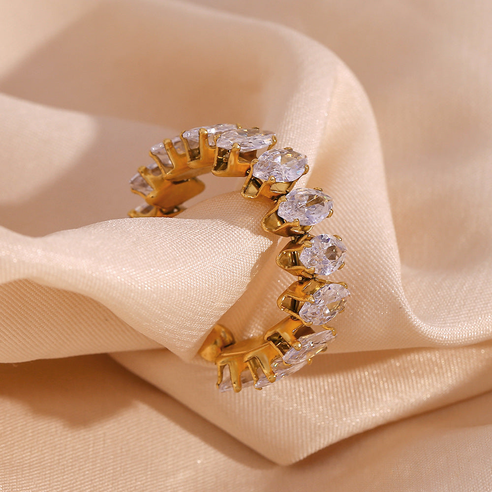 Elin diamanten ring